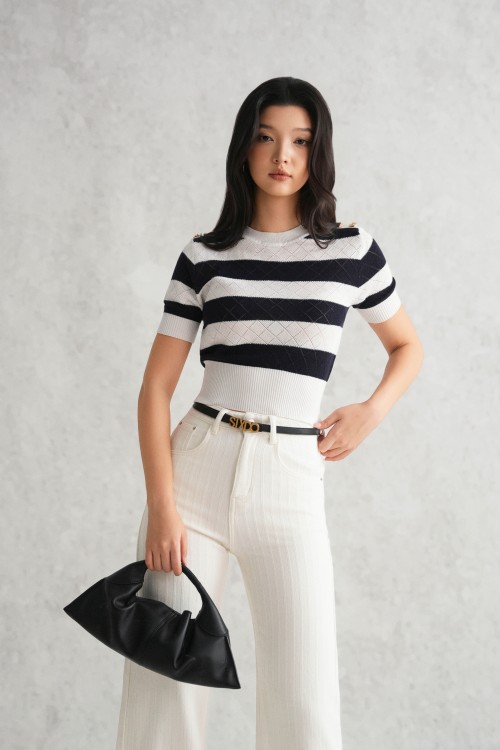 Sixdo White & Navy Striped Knit Blouse